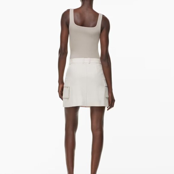 Aritzia Babaton Contour Cairo Sleeveless Square Neck Bodysuit - Picture 4 of 11